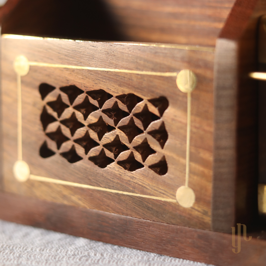 Wooden Pen Stand and Coaster Set in Carved Design (Set of 12)