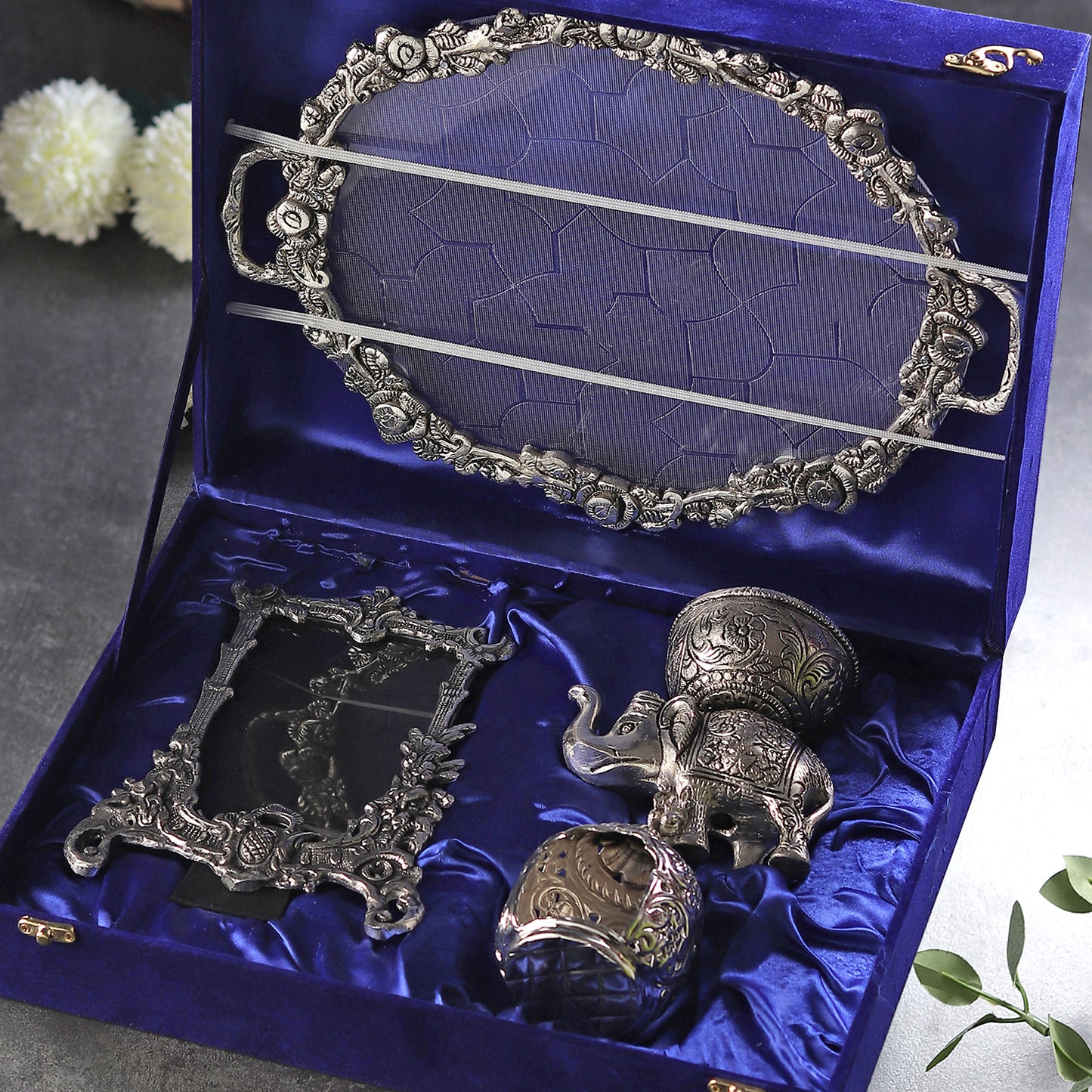 German Silverware Luxe Thali