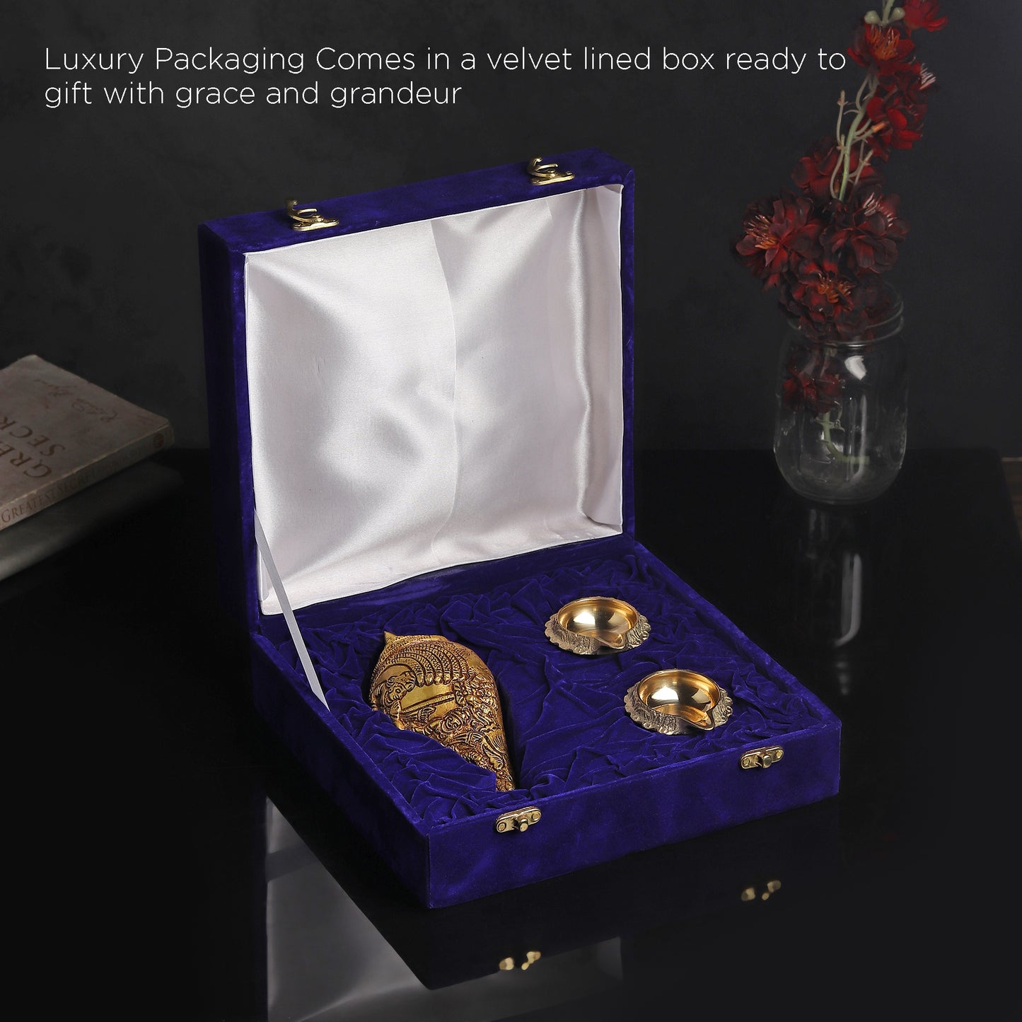 Brass Shankh + 2 Kuber Diyas Gift Set