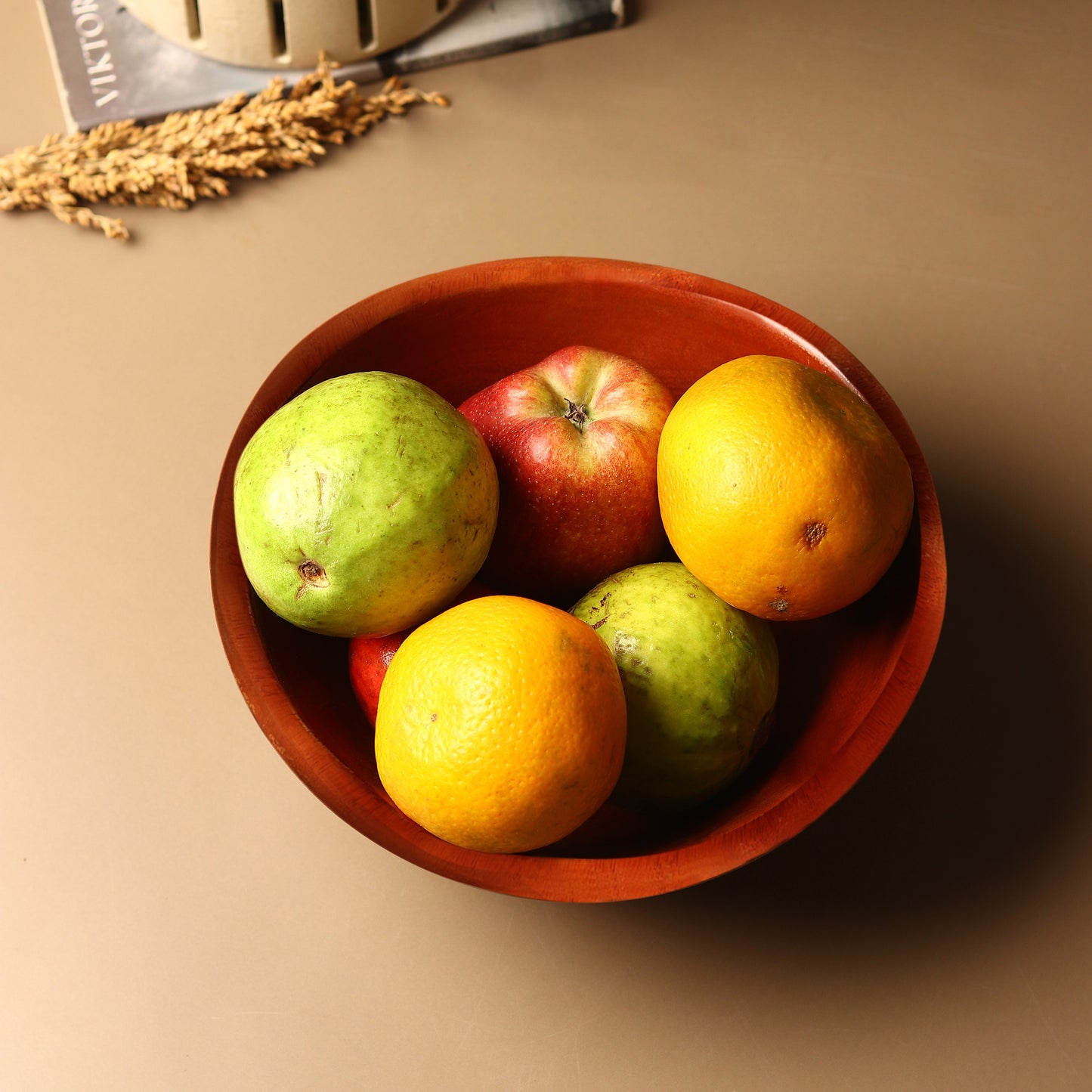 Wooden serving bowls (Set of 2)